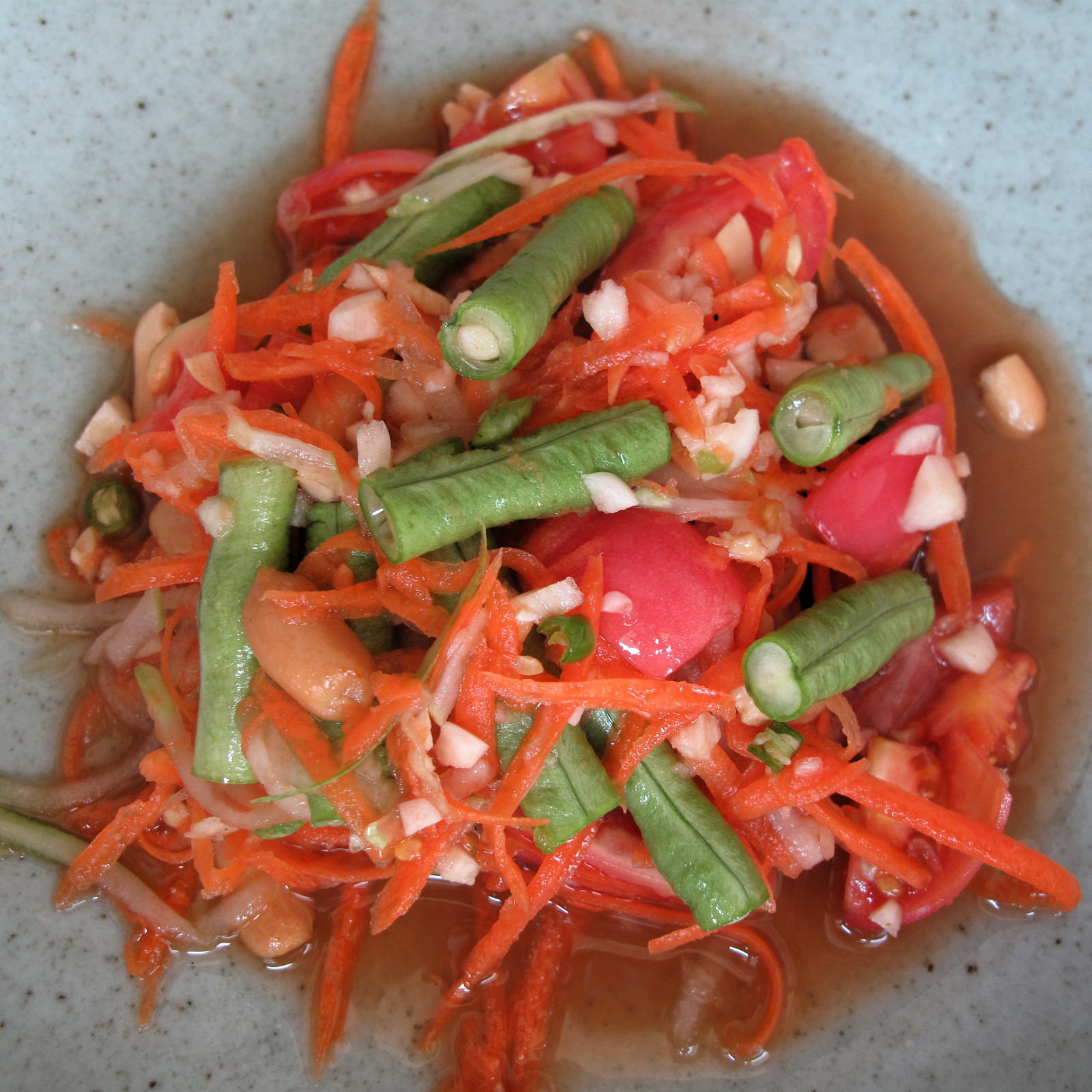 Carrot Som Tam